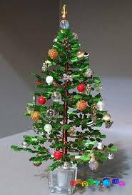 Новогодняя елка из бисера