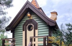 Детский деревянный домик как элемент развития ребёнка: взгляд психологов