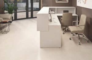 Мебель для персонала: функциональность, комфорт и организация рабочего пространства